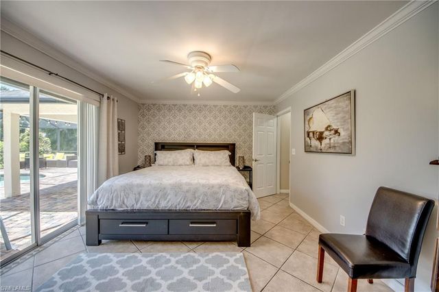 2919 SW 2nd PL, Cape Coral, FL 33914