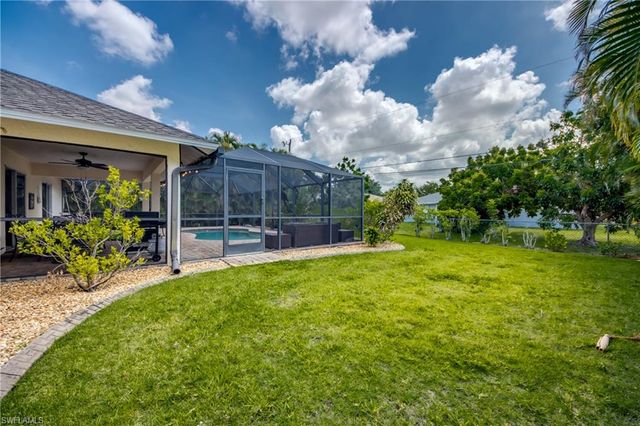 2919 SW 2nd PL, Cape Coral, FL 33914