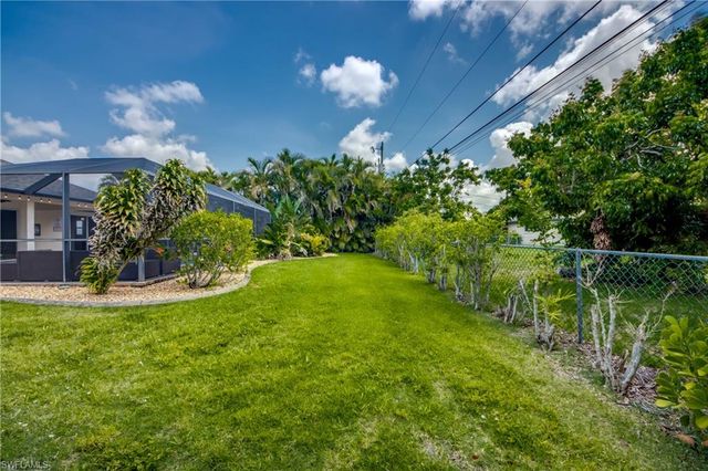 2919 SW 2nd PL, Cape Coral, FL 33914