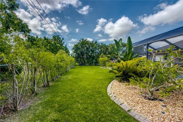 2919 SW 2nd PL, Cape Coral, FL 33914