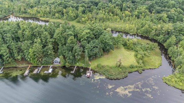 N2286 FERN AVENUE, Waupaca, WI 54981