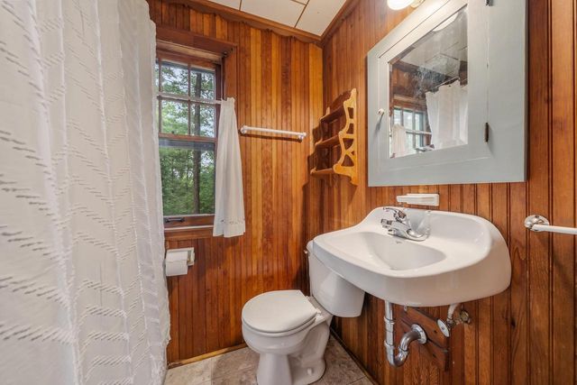 N2286 FERN AVENUE, Waupaca, WI 54981