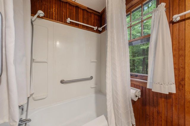 N2286 FERN AVENUE, Waupaca, WI 54981