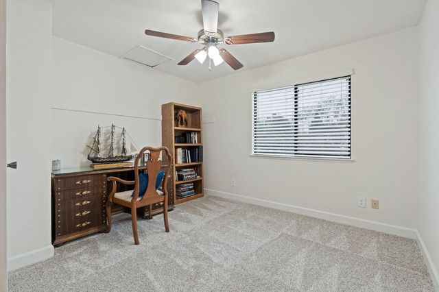 3151 Lemitar Way, Sacramento, CA 95833