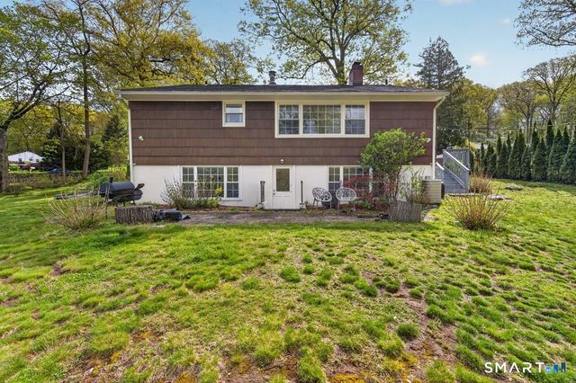 131 Clay Hill Road, Stamford, CT 06905