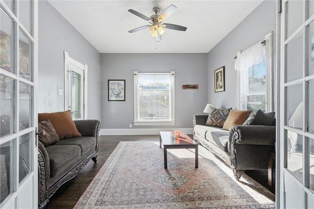 414 Pine Street, Leavenworth, KS 66048