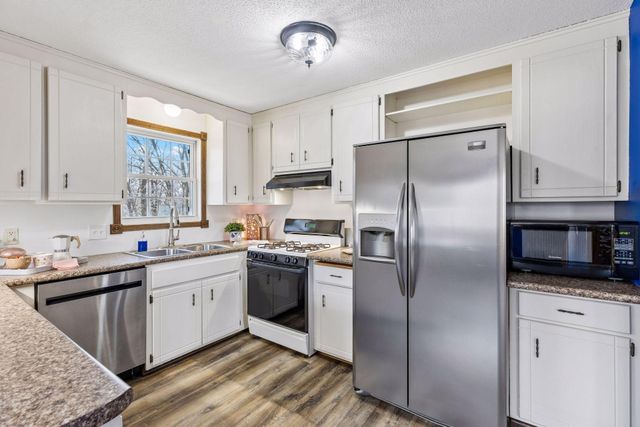 19178 147th Street NW, Elk River, MN 55330