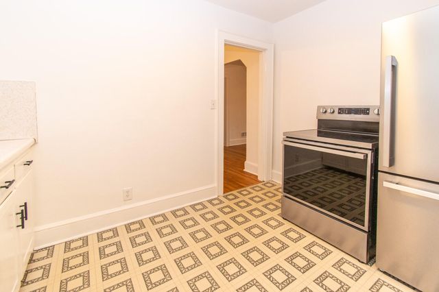 2619 Floraland DR, Roanoke, VA 24012