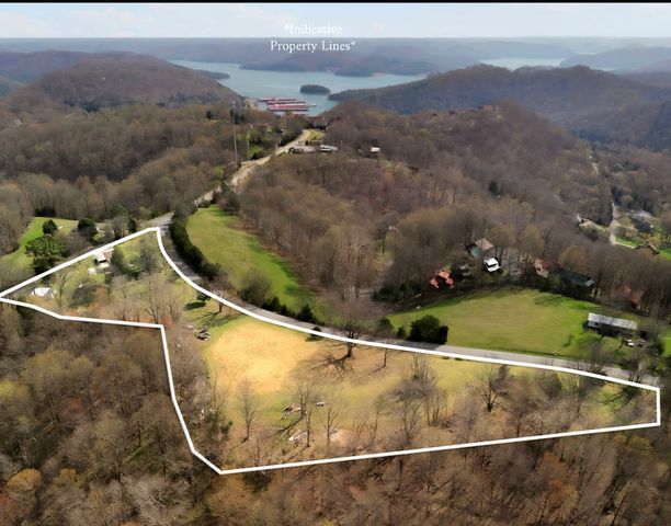 6817 Dale Ridge Rd, Lancaster, TN 38569