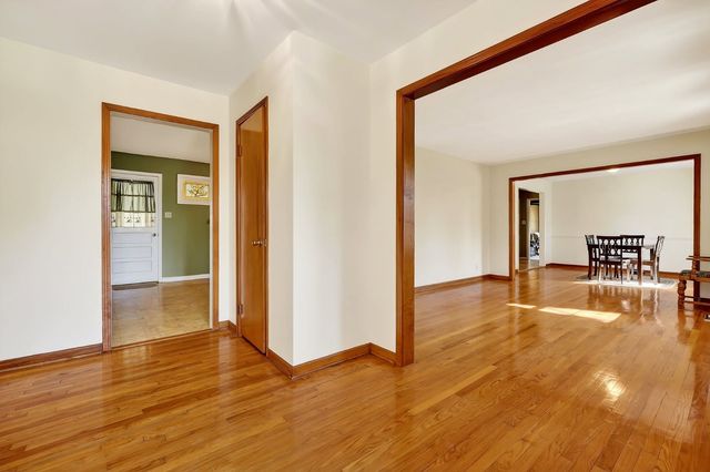 6817 Dale Ridge Rd, Lancaster, TN 38569