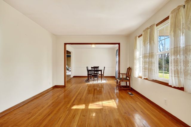 6817 Dale Ridge Rd, Lancaster, TN 38569