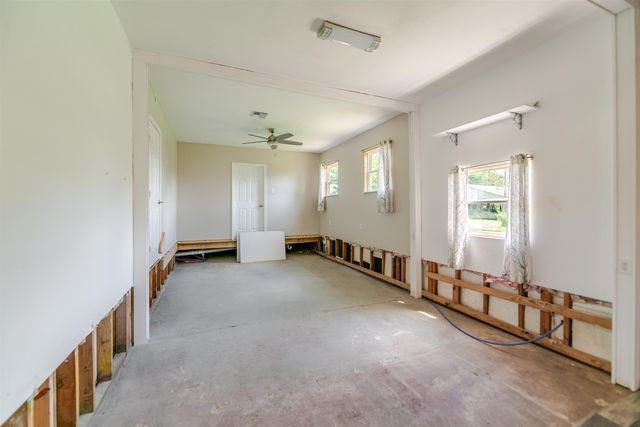 1168 Bayou Blue Rd, Houma, LA 70364