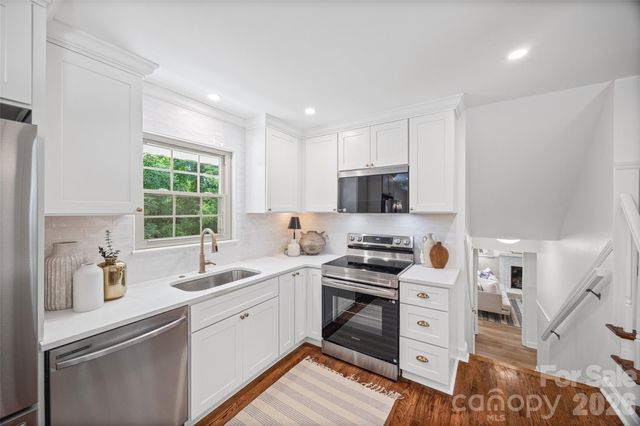 3130 Spring Valley Road, Charlotte, NC 28226