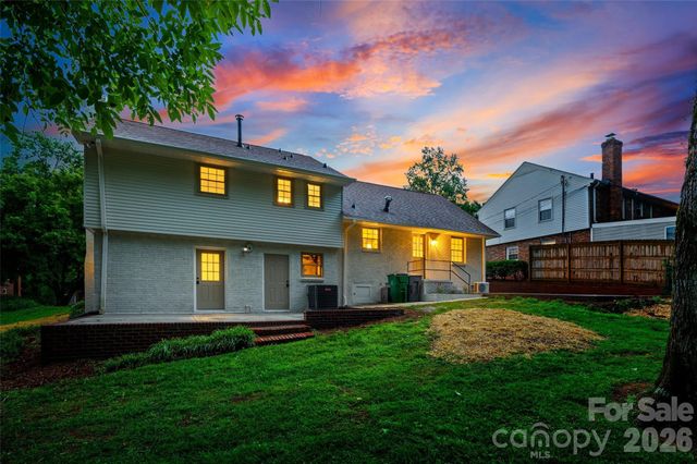 3130 Spring Valley Road, Charlotte, NC 28226