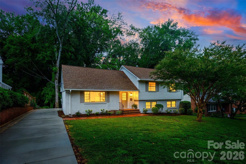 3130 Spring Valley Road, Charlotte, NC 28226