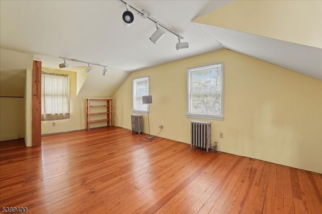 225 Irvington Ave, Franklin Twp., NJ 08873