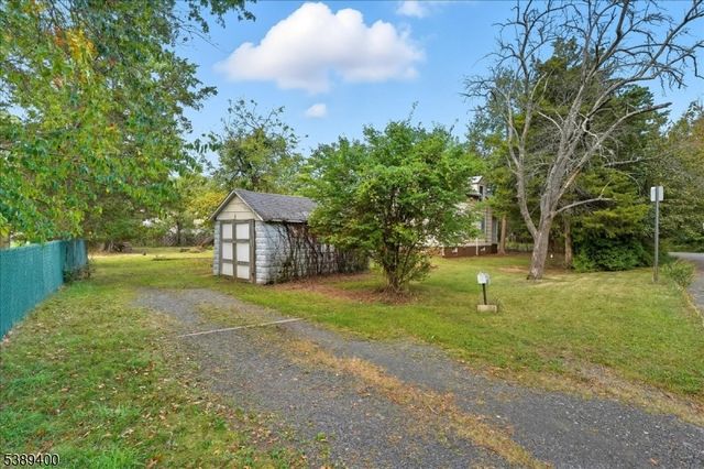 225 Irvington Ave, Franklin Twp., NJ 08873