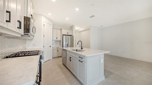 17682 SYLVESTER DRIVE, Venice, FL 34293