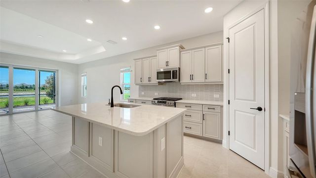 17682 SYLVESTER DRIVE, Venice, FL 34293