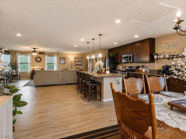4650 Ranch House Road 22, North Las Vegas, NV 89031