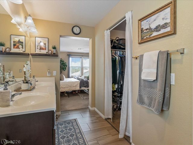 4650 Ranch House Road 22, North Las Vegas, NV 89031