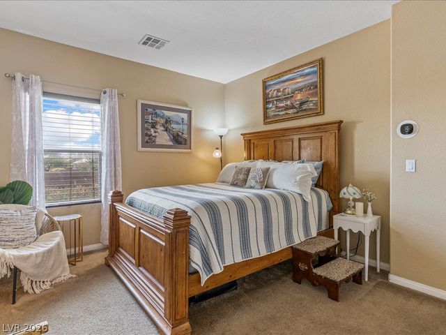4650 Ranch House Road 22, North Las Vegas, NV 89031