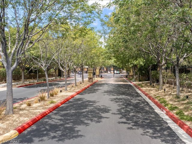 4650 Ranch House Road 22, North Las Vegas, NV 89031