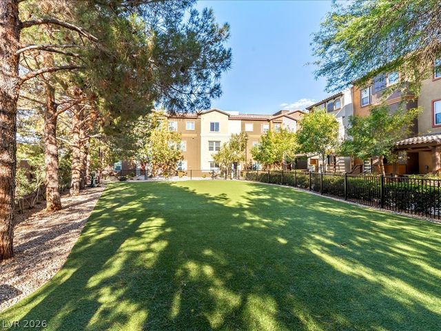 4650 Ranch House Road 22, North Las Vegas, NV 89031
