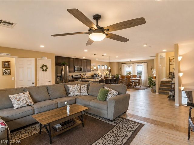 4650 Ranch House Road 22, North Las Vegas, NV 89031