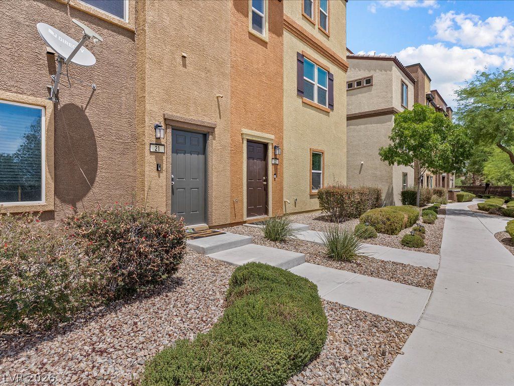 4650 Ranch House Road 22, North Las Vegas, NV 89031
