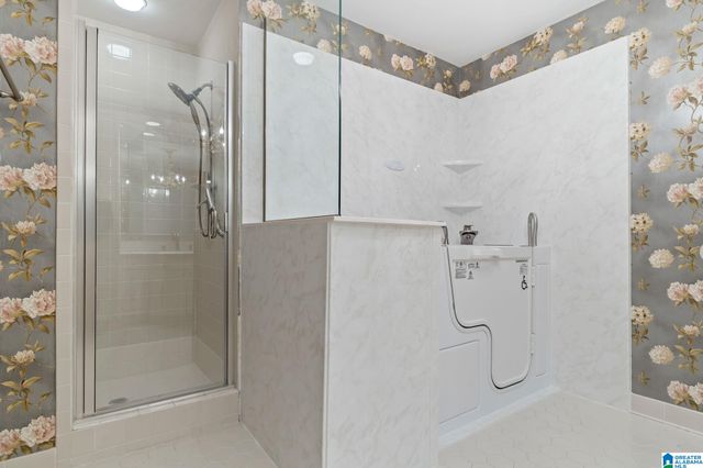 2920 Redmont Park Cir Apt 201E, Birmingham, AL 35205