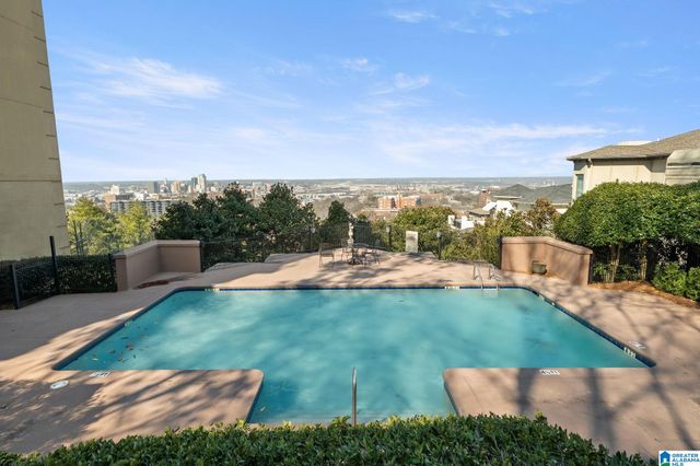 2920 Redmont Park Cir Apt 201E, Birmingham, AL 35205