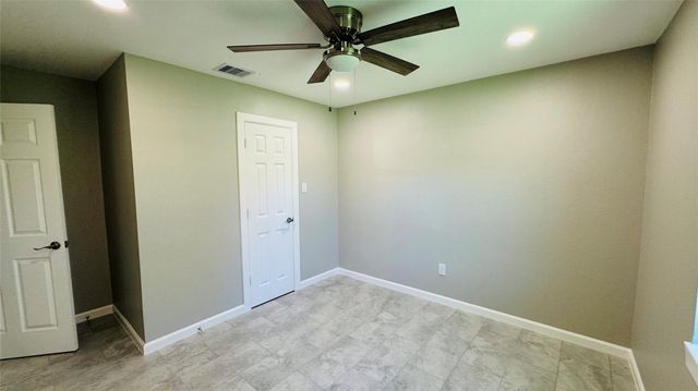 1434 County Road 878a, Sweeny, TX 77480
