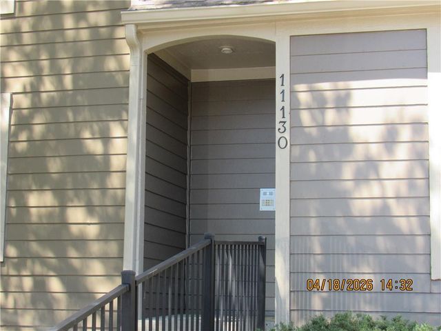 11130 Nieman Road 101, Overland Park, KS 66210