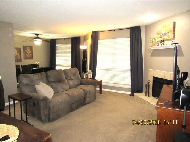 11130 Nieman Road 101, Overland Park, KS 66210
