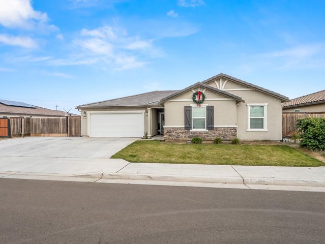 944 S Clover Avenue, Fresno, CA 93727