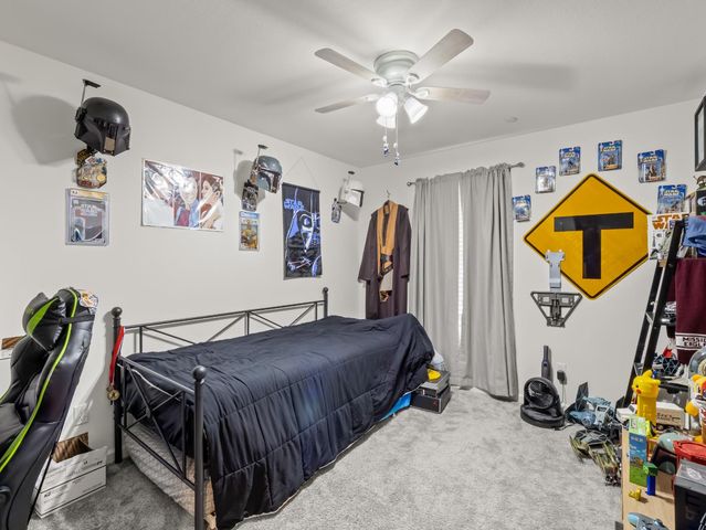 944 S Clover Avenue, Fresno, CA 93727