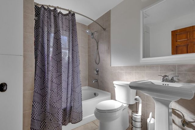 3140 Harvey Avenue, Berwyn, IL 60402