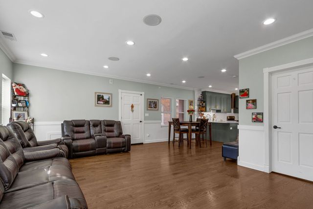 3140 Harvey Avenue, Berwyn, IL 60402