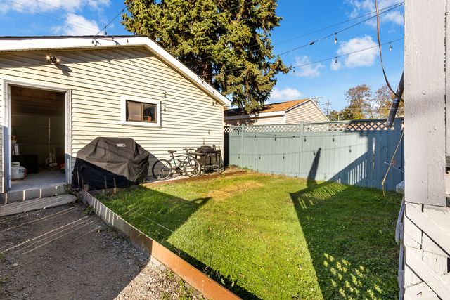 3140 Harvey Avenue, Berwyn, IL 60402