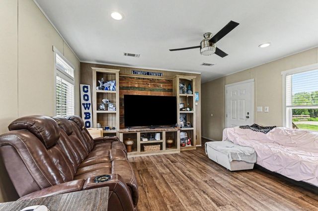 6513 Wickwillow Lane CR435, Alvin, TX 77511