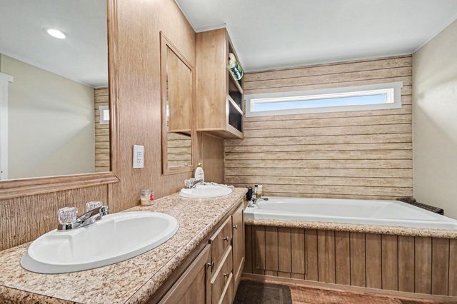 6513 Wickwillow Lane CR435, Alvin, TX 77511