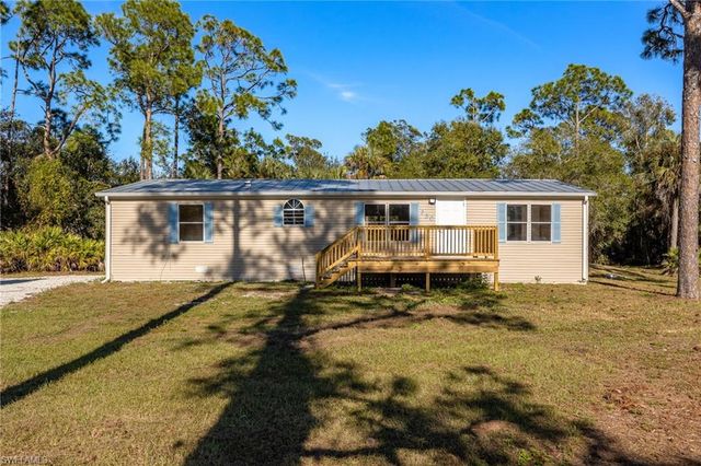 250 Trader RD, Labelle, FL 33935