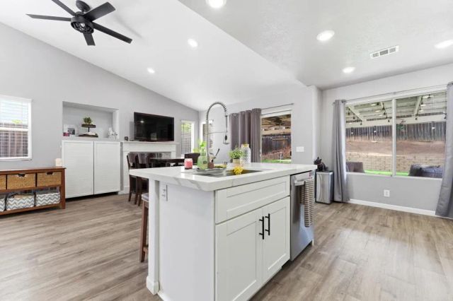 13170 Aurora Drive, El Cajon, CA 92021