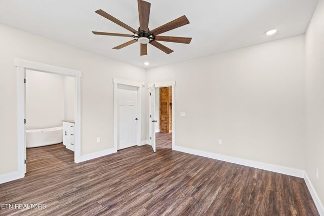 1174 Hargis Rd, Grimsley, TN 38565