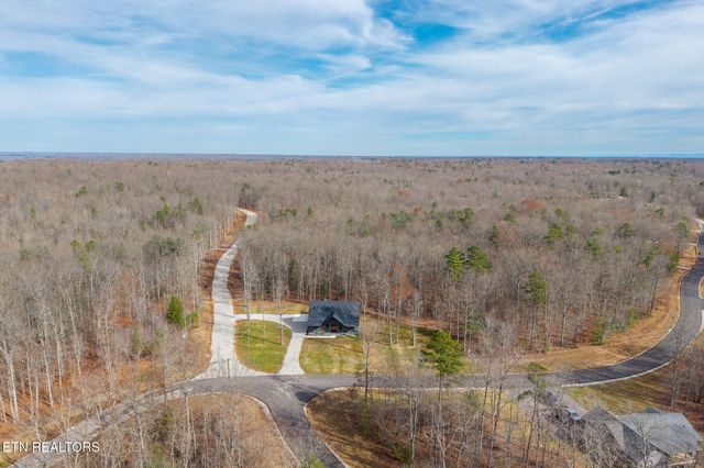 1174 Hargis Rd, Grimsley, TN 38565