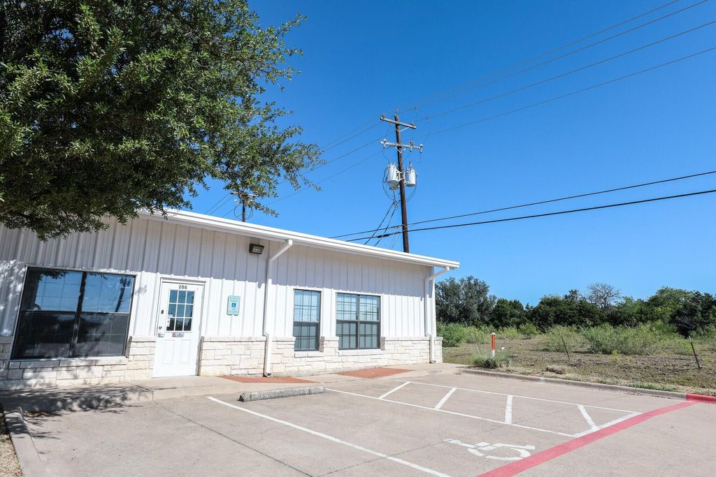 1120 Toro Grande BLVD, Cedar Park, TX 78613