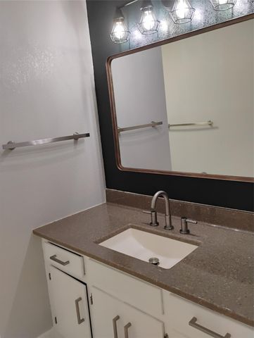 103 Laurel RDG, San Marcos, TX 78666