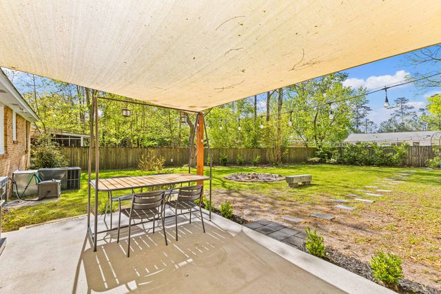 106 Pine Lane, Summerville, SC 29485