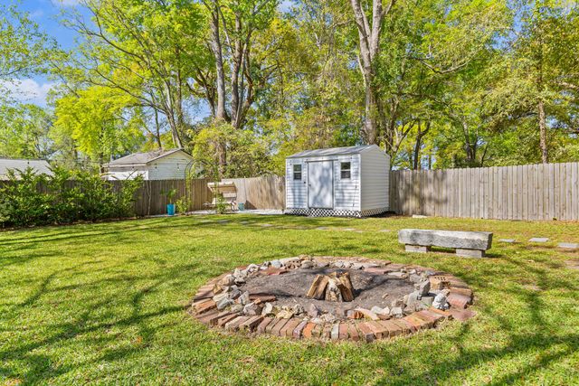 106 Pine Lane, Summerville, SC 29485